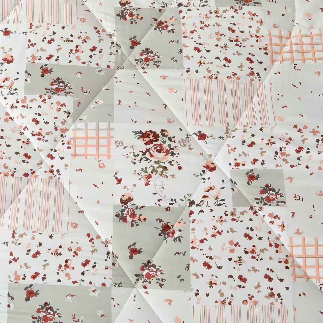 QianXia Comforter Set with Pillowcases