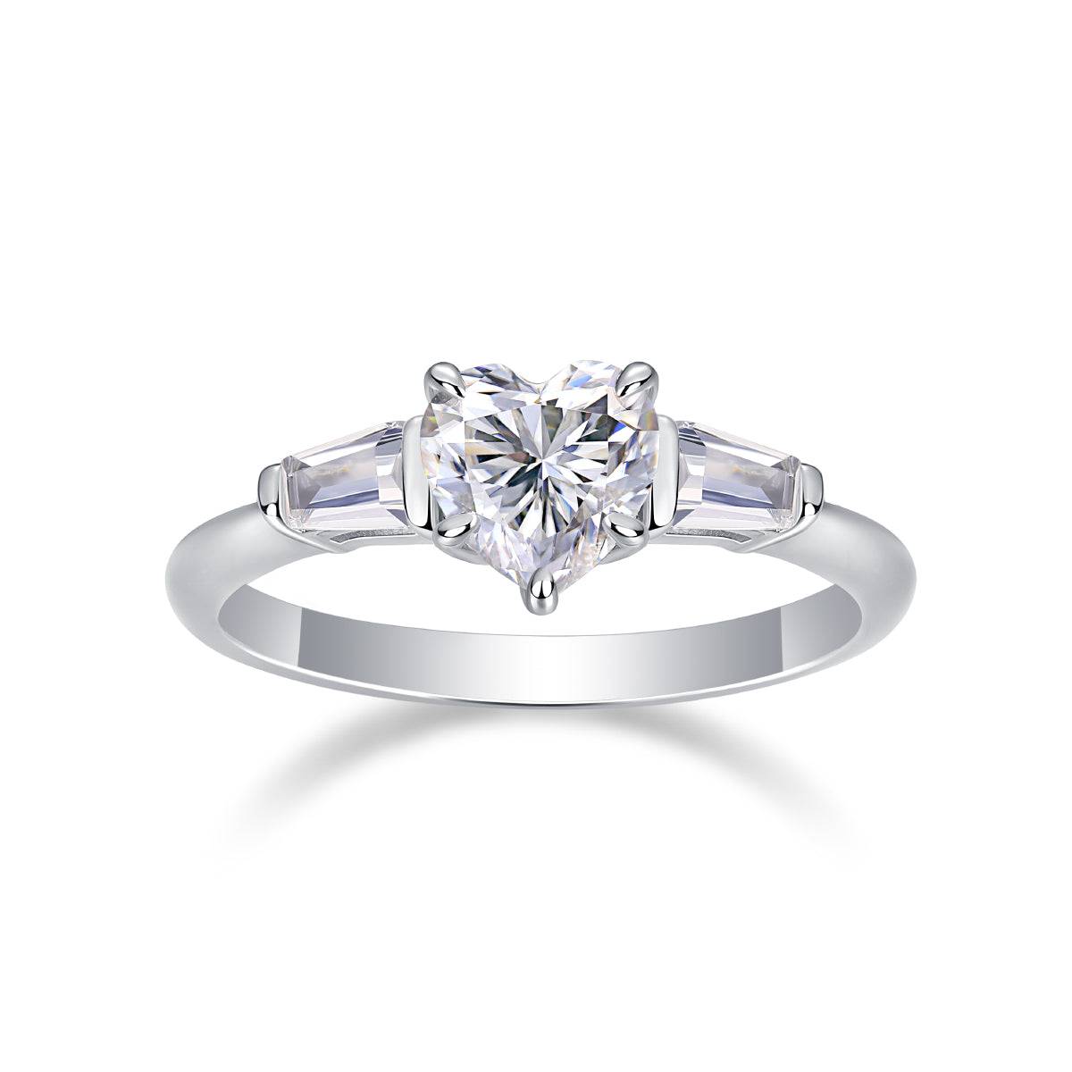 S925 Silver Heart Moissanite Ring Elegant Design