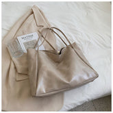 Women Fashionable Soft Leather Shoulder Handbag