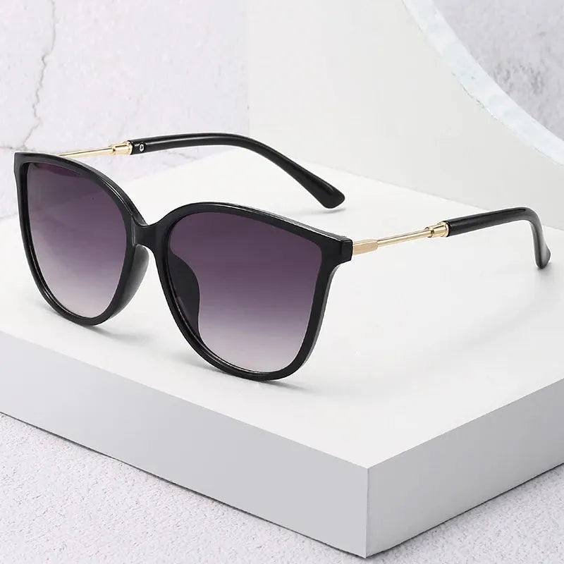 Women Retro Cat Eye Sunglasses with UV400 Mirror Lenses