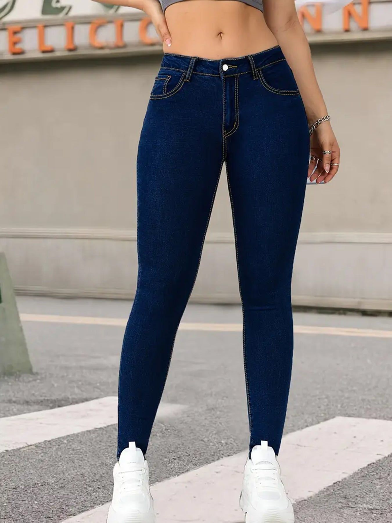 Women’s High Waist Slim Fit Jeans for Everyday Comfort