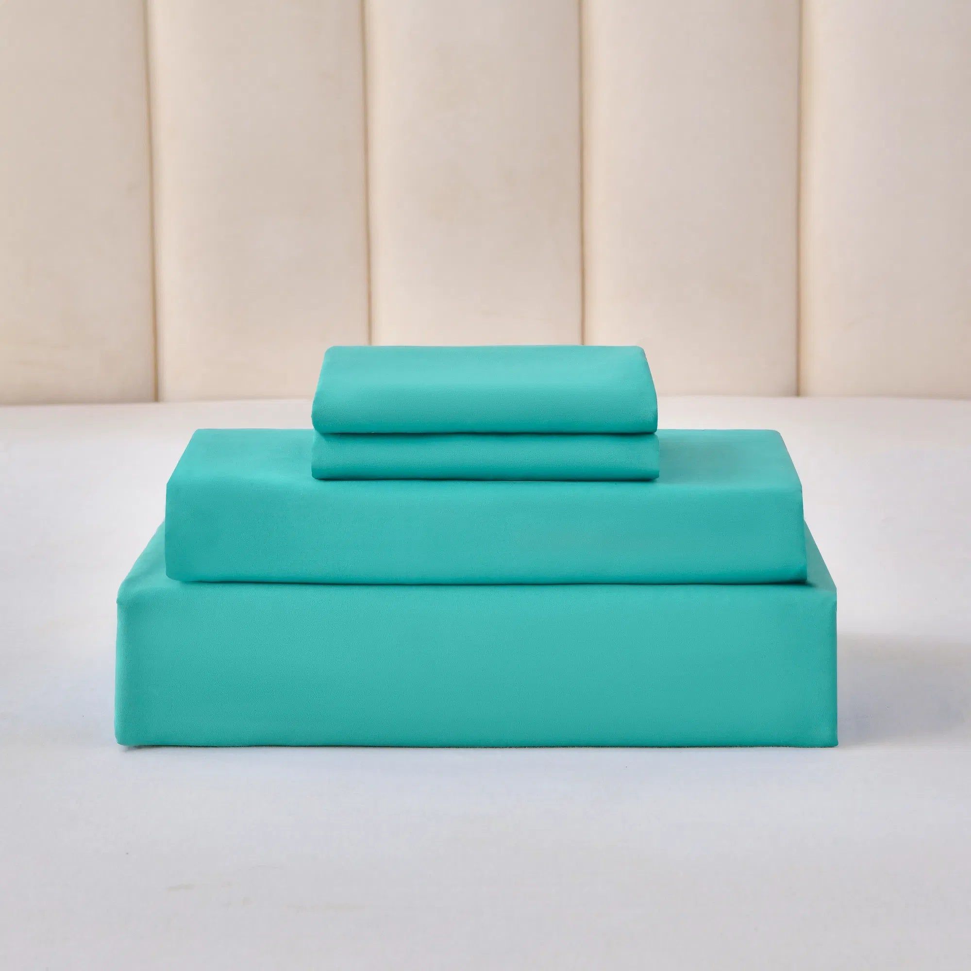 Cotton Blend Four Piece Bed Set Soft Breathable Comfort