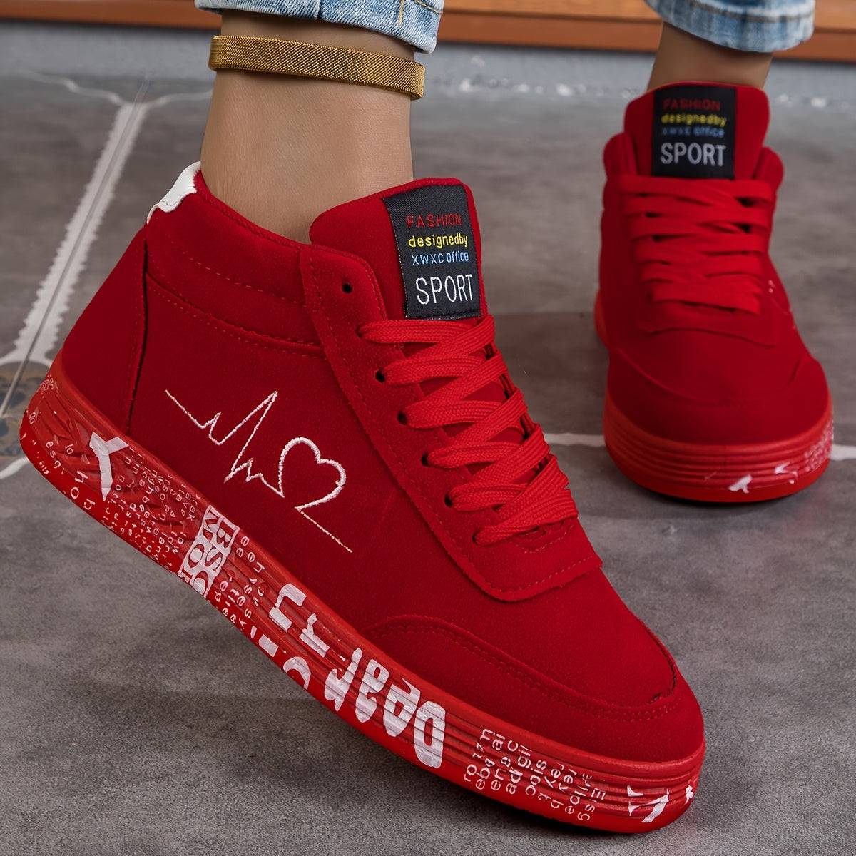 Unisex heart-design sneakers, breathable mid-top casual shoes for skating, daily wear, and outdoor sports