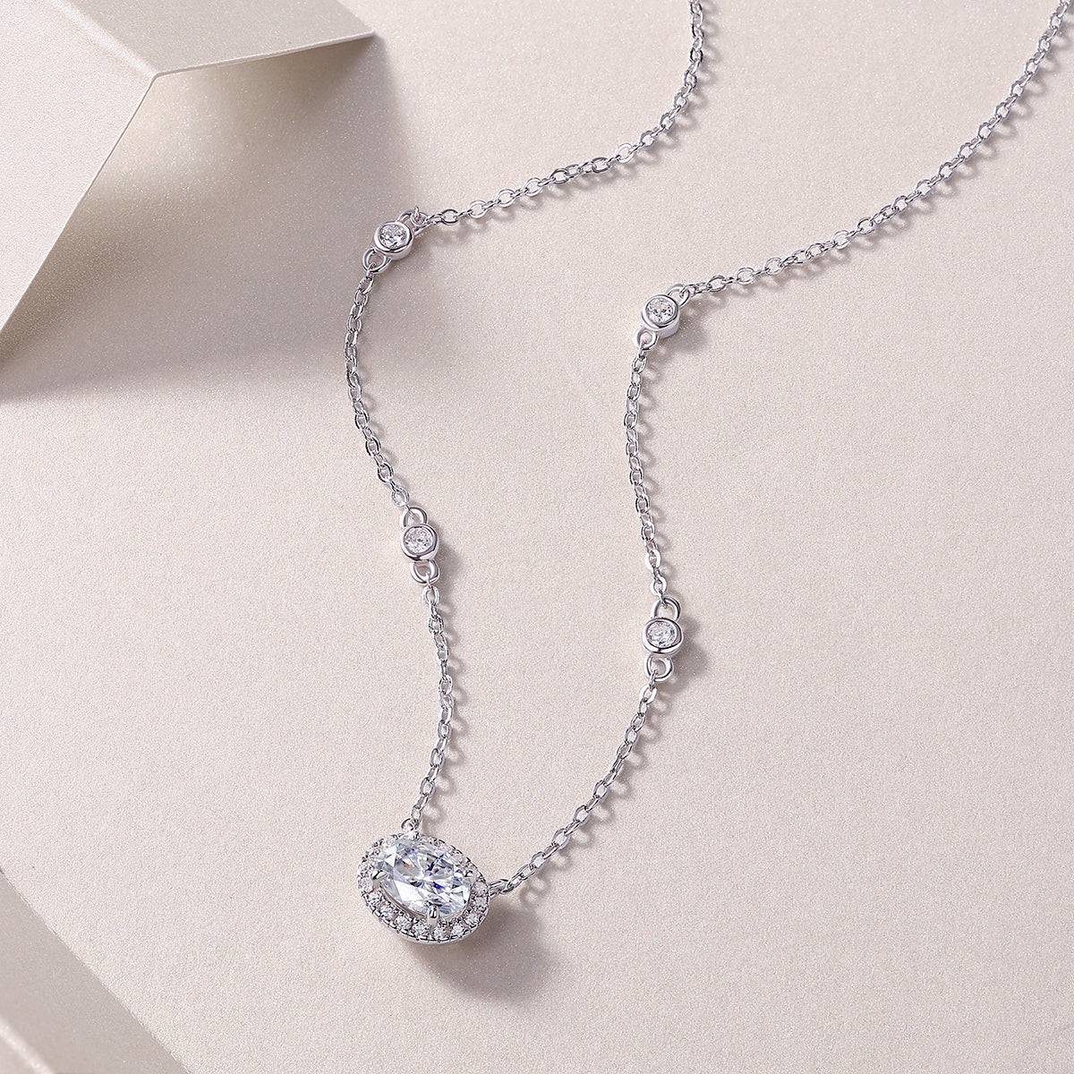 S925 Silver Oval Moissanite Pendant Necklace Elegant