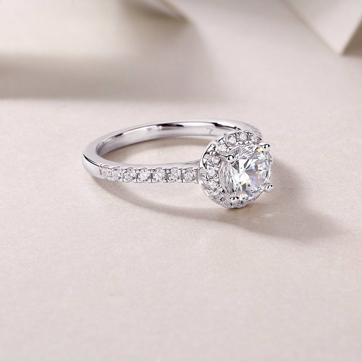 S925 Silver Moissanite Ring 1ct Classic Elegant Design