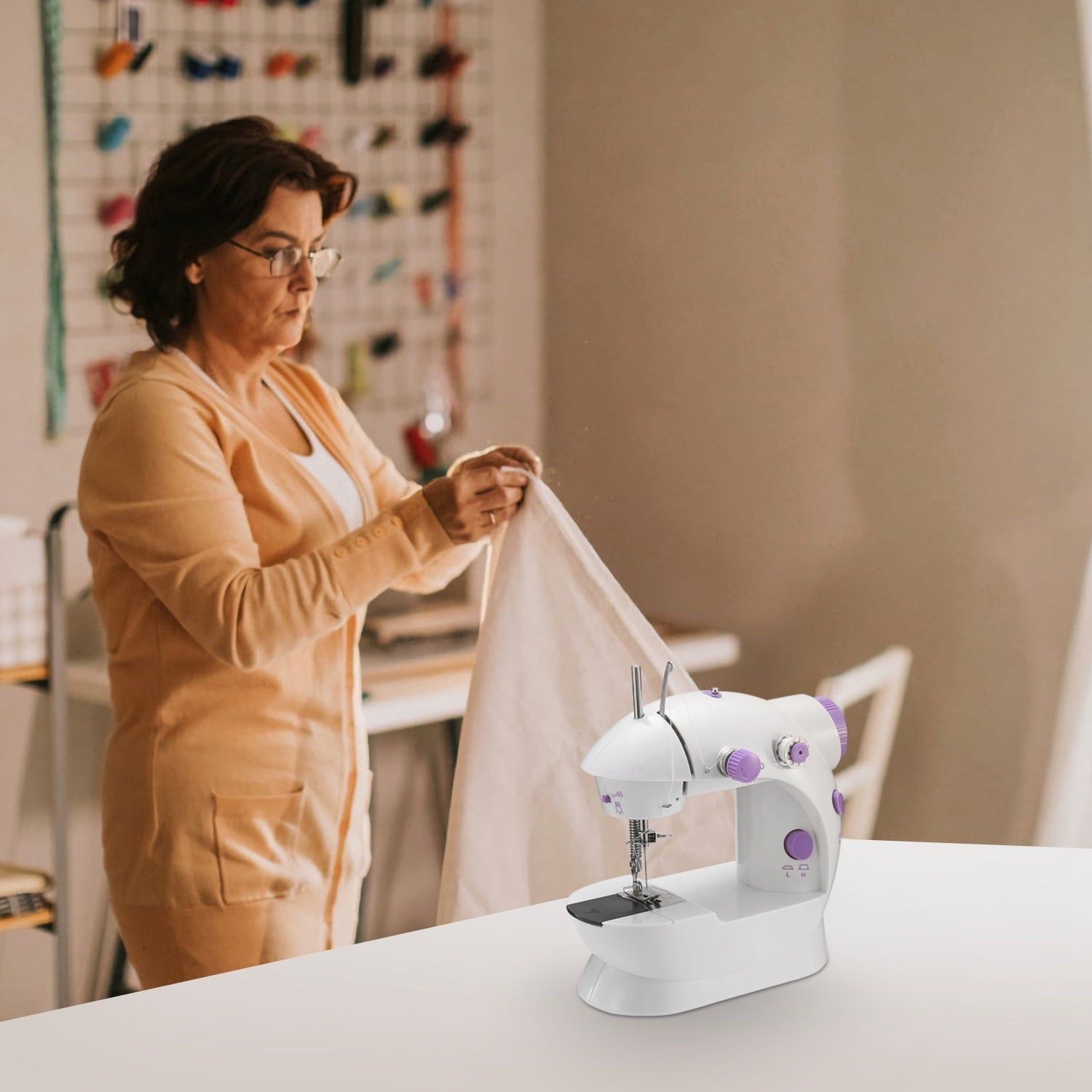 Portable Electric Sewing Machine with LED and Foot Control