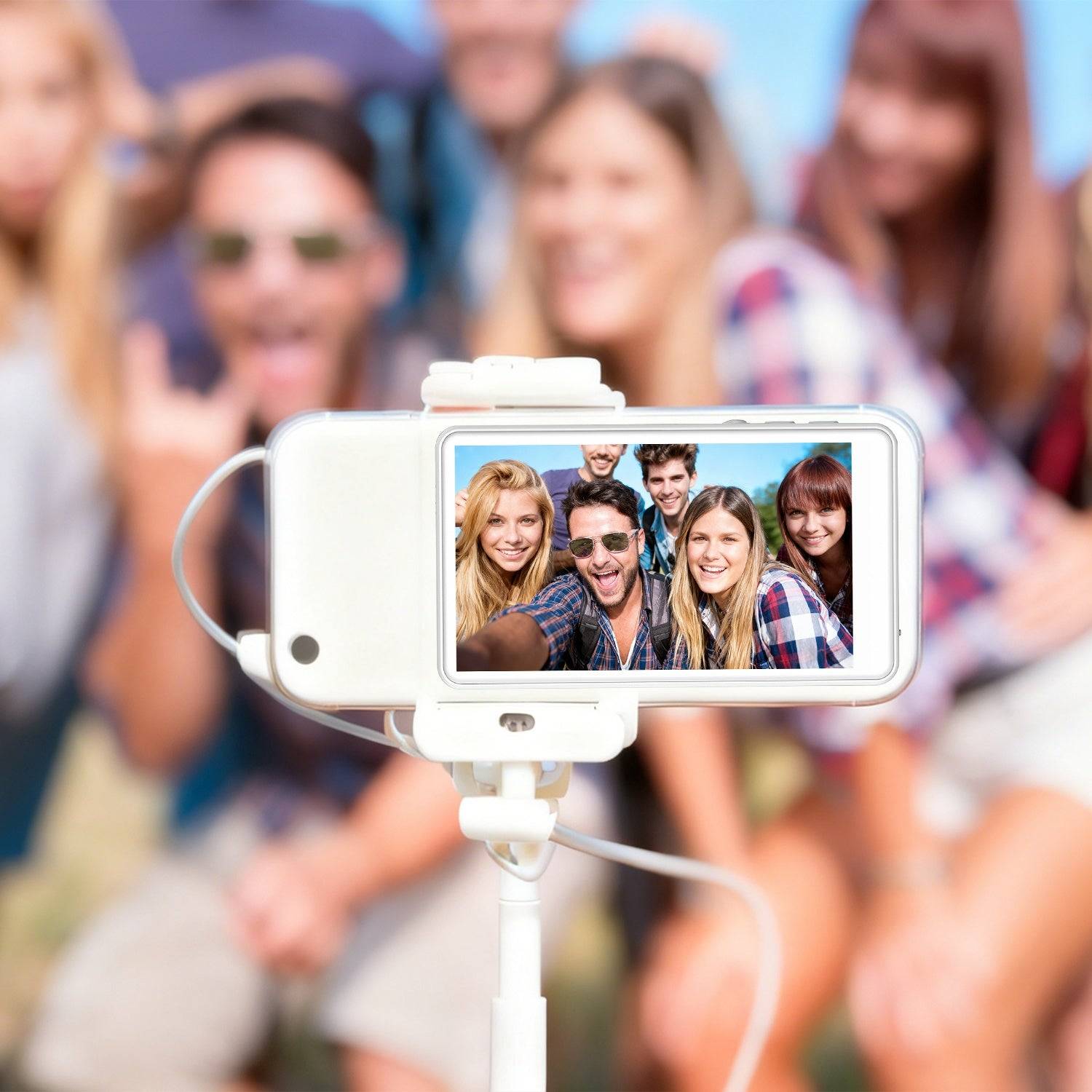 Wireless Selfie Display Monitor with 33FT Remote