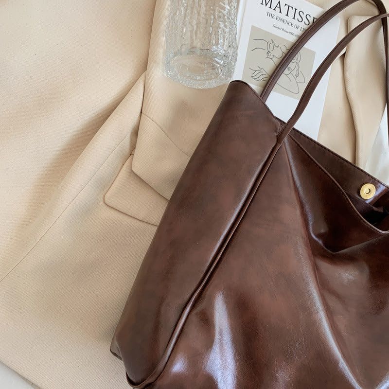 Women Fashionable Soft Leather Shoulder Handbag