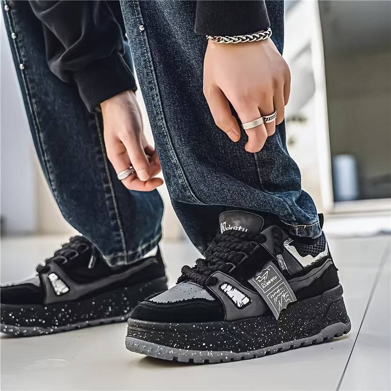 Unisex Retro Skateboard Sneakers Black & Gray Low-Top Lace-Up with Cushioned Rubber Sole, Breathable Mesh & PU Upper for Casual & All-Season Wear