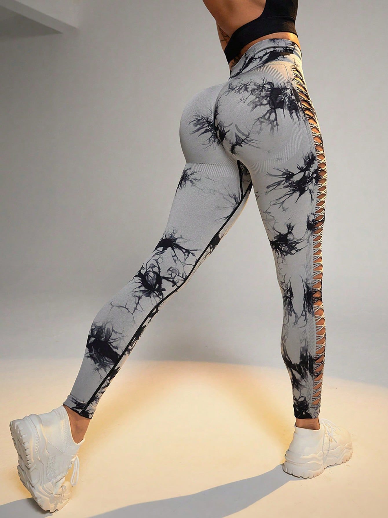 Women’s Tie-Dye High Waist Fitness Leggings Cut-Out Side Hollow Seamless Sports Tights with Hip Lift Design