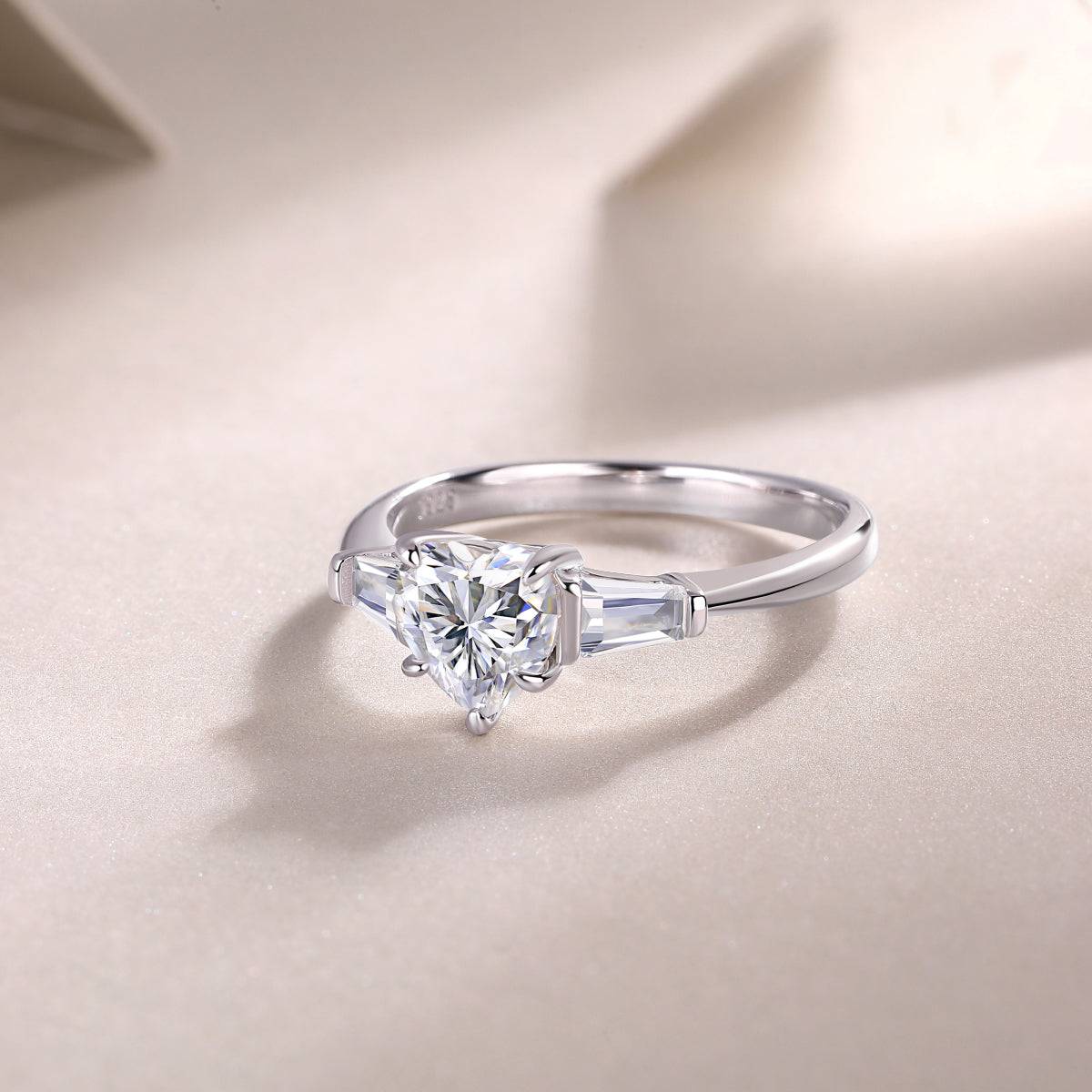 S925 Silver Heart Moissanite Ring Elegant Design