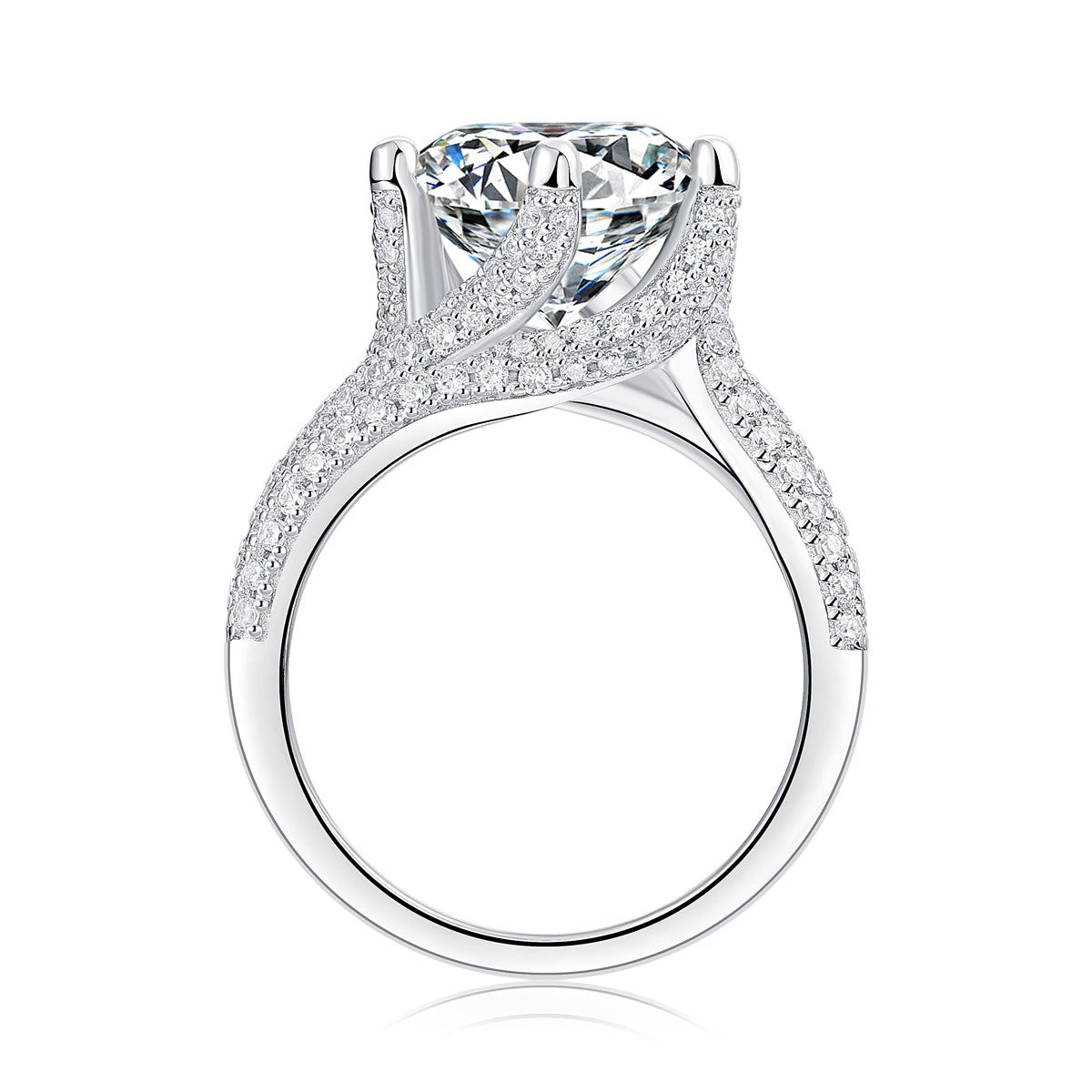 S925 Silver Ring with 5 Carat Moissanite Design