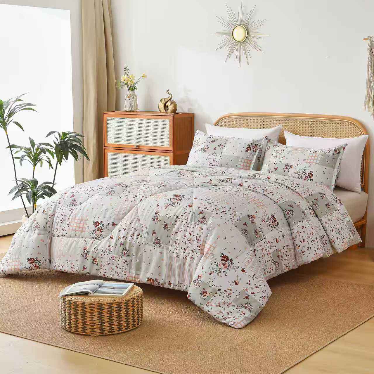QianXia Comforter Set with Pillowcases