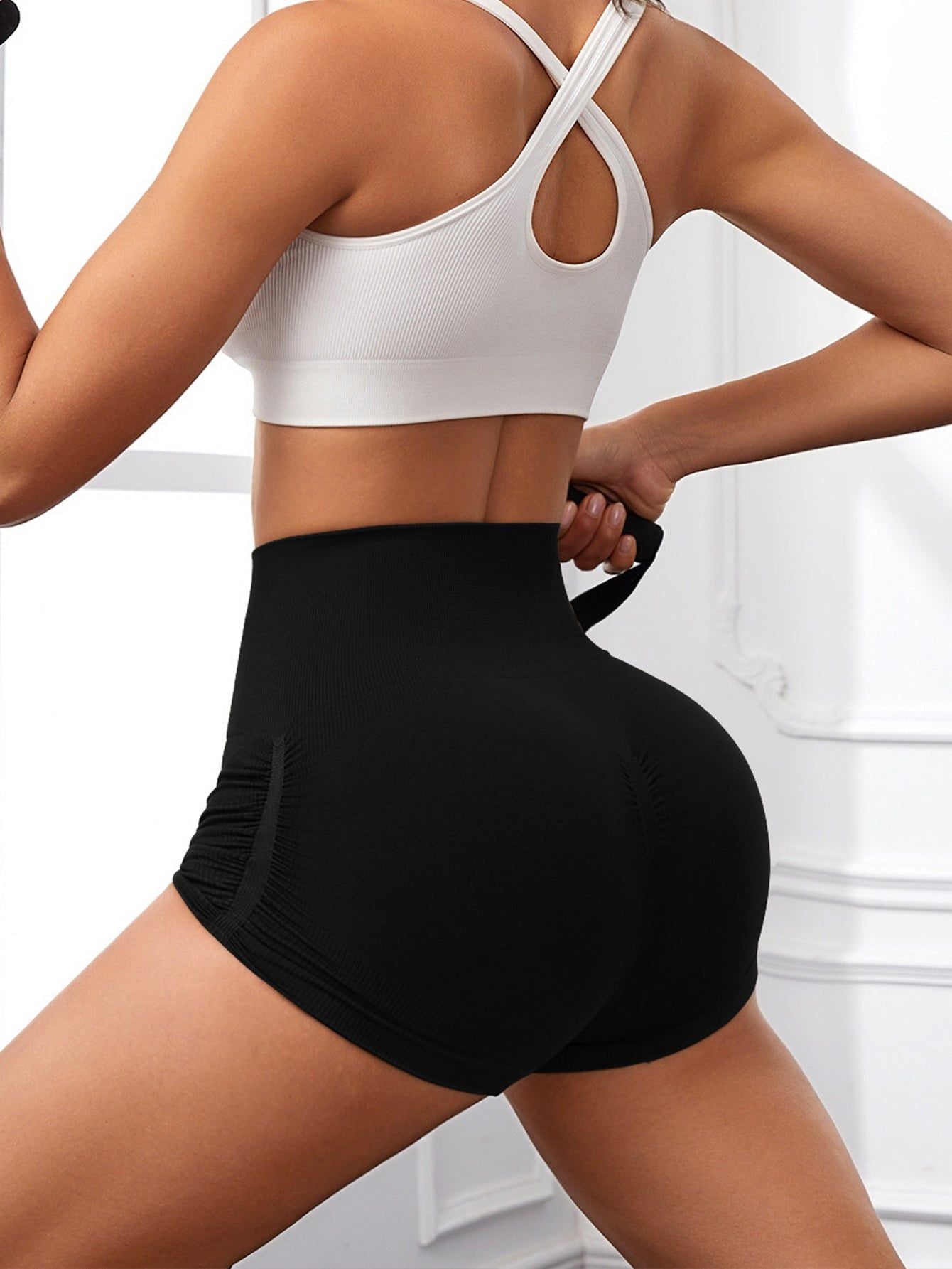 Women’s Workout Shorts High Waist Seamless Biker Shorts Scrunch Butt Lift Design for Gym and Fitness