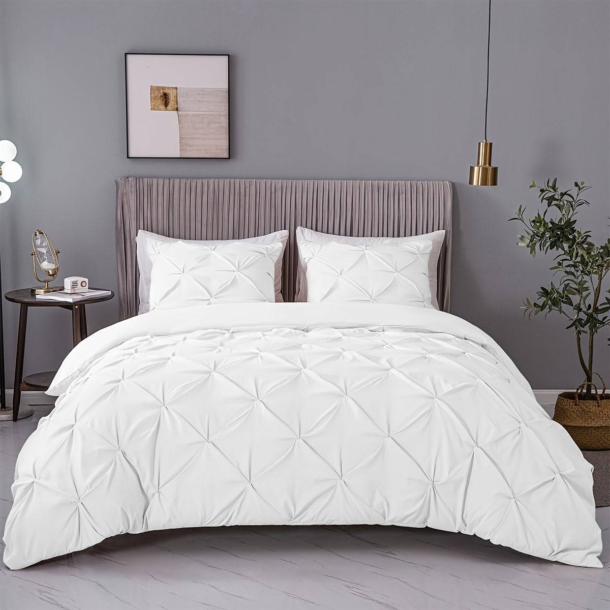 Luxury Duvet Cover Set 3pcs – 100% Sufiber 120g, Zipper Closure & Corner Ties, Soft & Durable Bedding Gift Set for Valentine’s Day