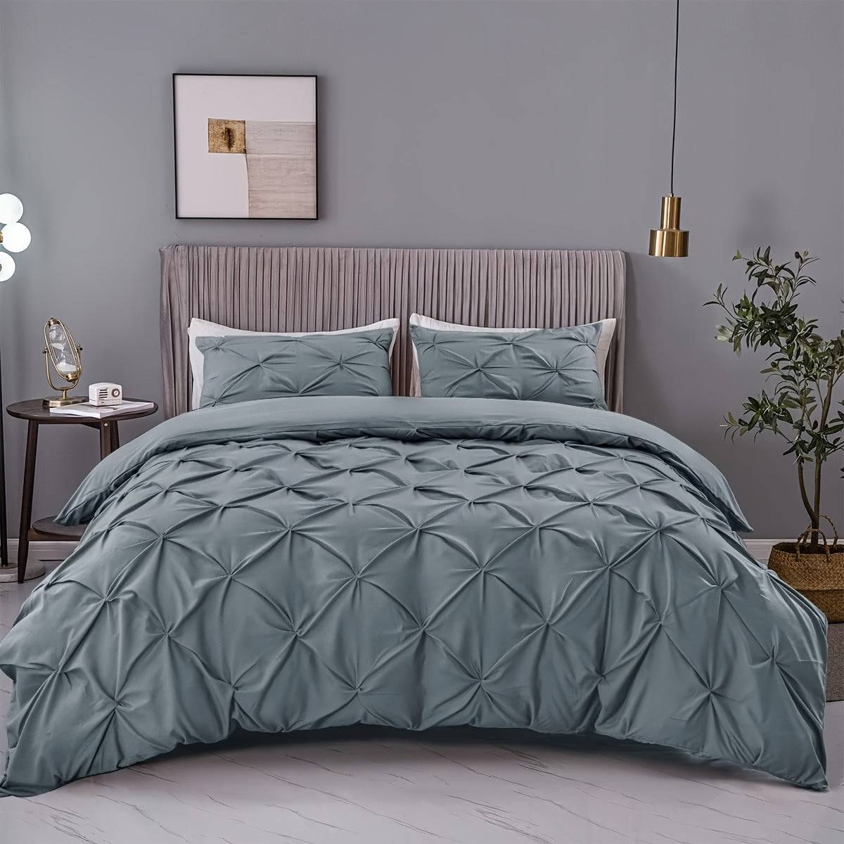 Luxury Duvet Cover Set 3pcs – 100% Sufiber 120g, Zipper Closure & Corner Ties, Soft & Durable Bedding Gift Set for Valentine’s Day