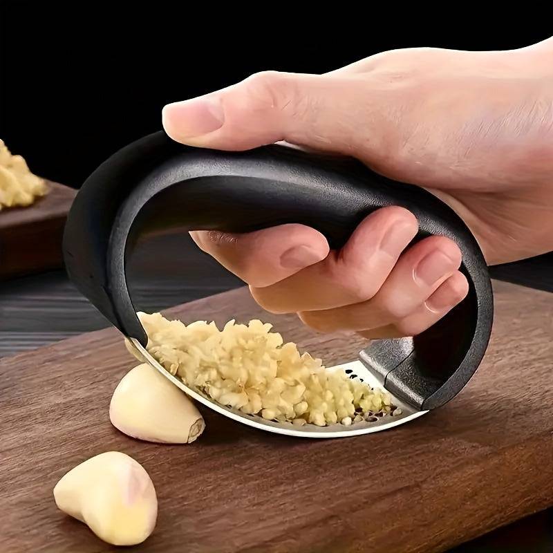 Stainless Steel Garlic Press Rocker Durable Manual Crusher with Ergonomic Handle Easy-to-Use Kitchen Tool for Garlic, Fruits & Meat, No Electricity Needed