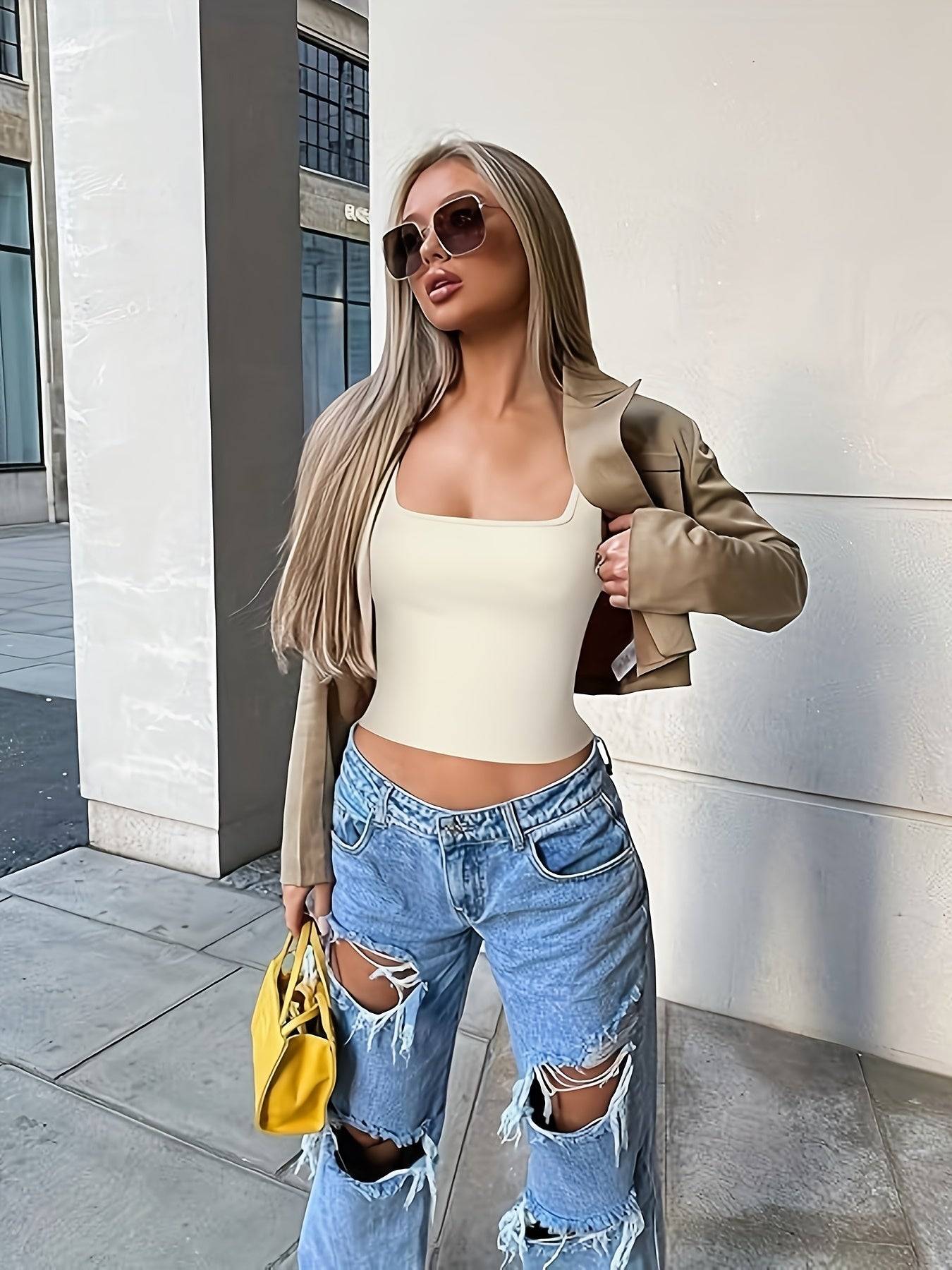 3-Pack Women’s Seamless Ribbed Crop Tank Tops, Square Neck Sleeveless Shirts in Solid Colors, Regular Fit for All-Season Casual Wear