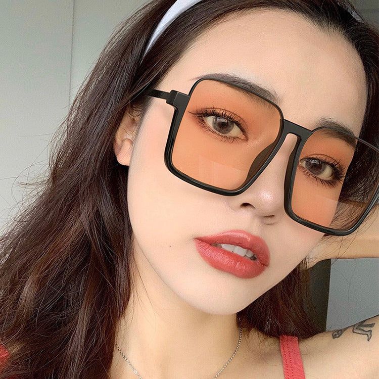 Womens Retro Square UV400 Metal Frame Resin Sunglasses