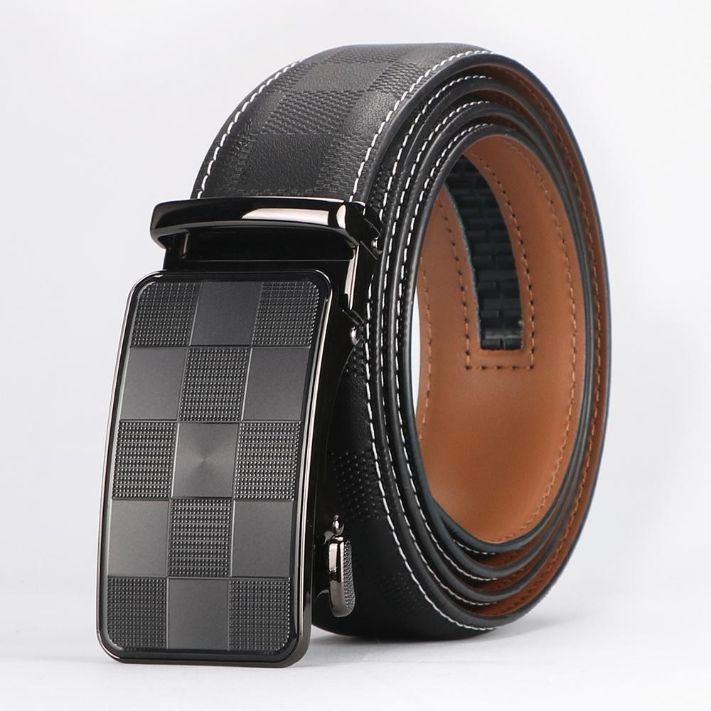 Fashionable men's belts with adjustable buckles. Stylish waist accessories, perfect for both casual and formal looks.