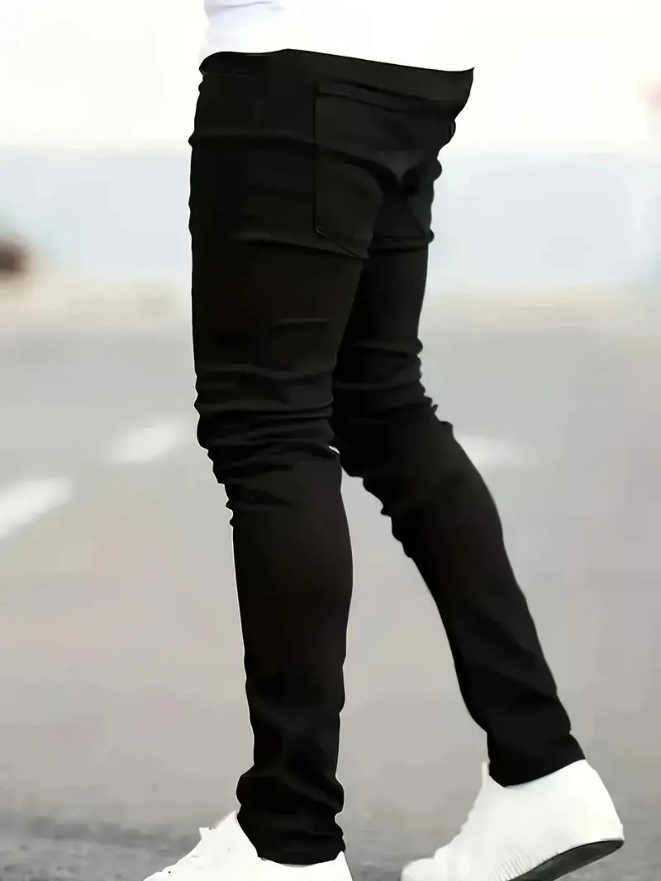 Men Slim Fit Jeans with Black Denim and Reinforced Seams