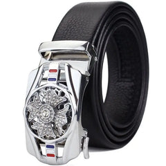 Silver belt with detailed rotating buckle