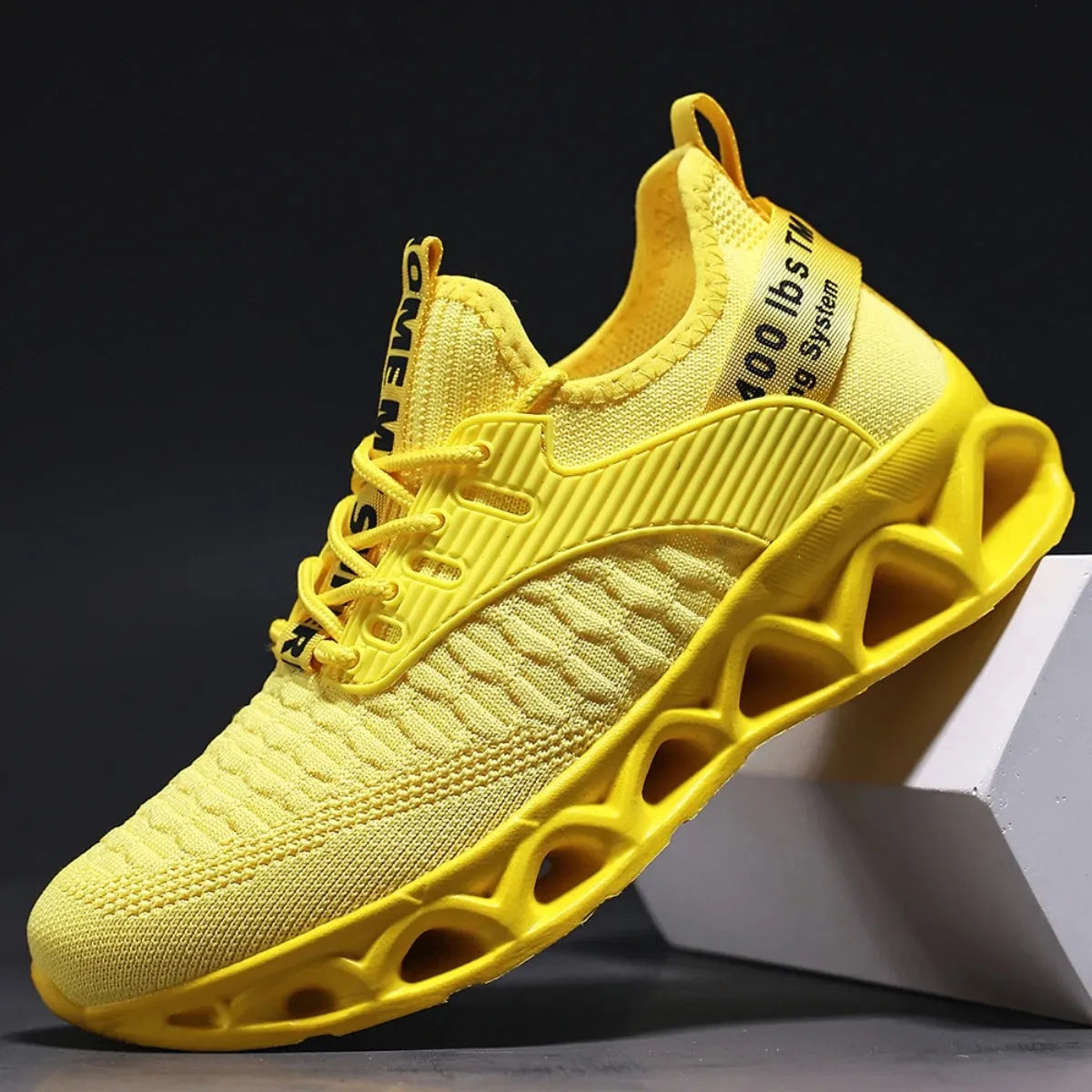 Women’s Lightweight Shoes Mesh Flat With Blade Style Sole