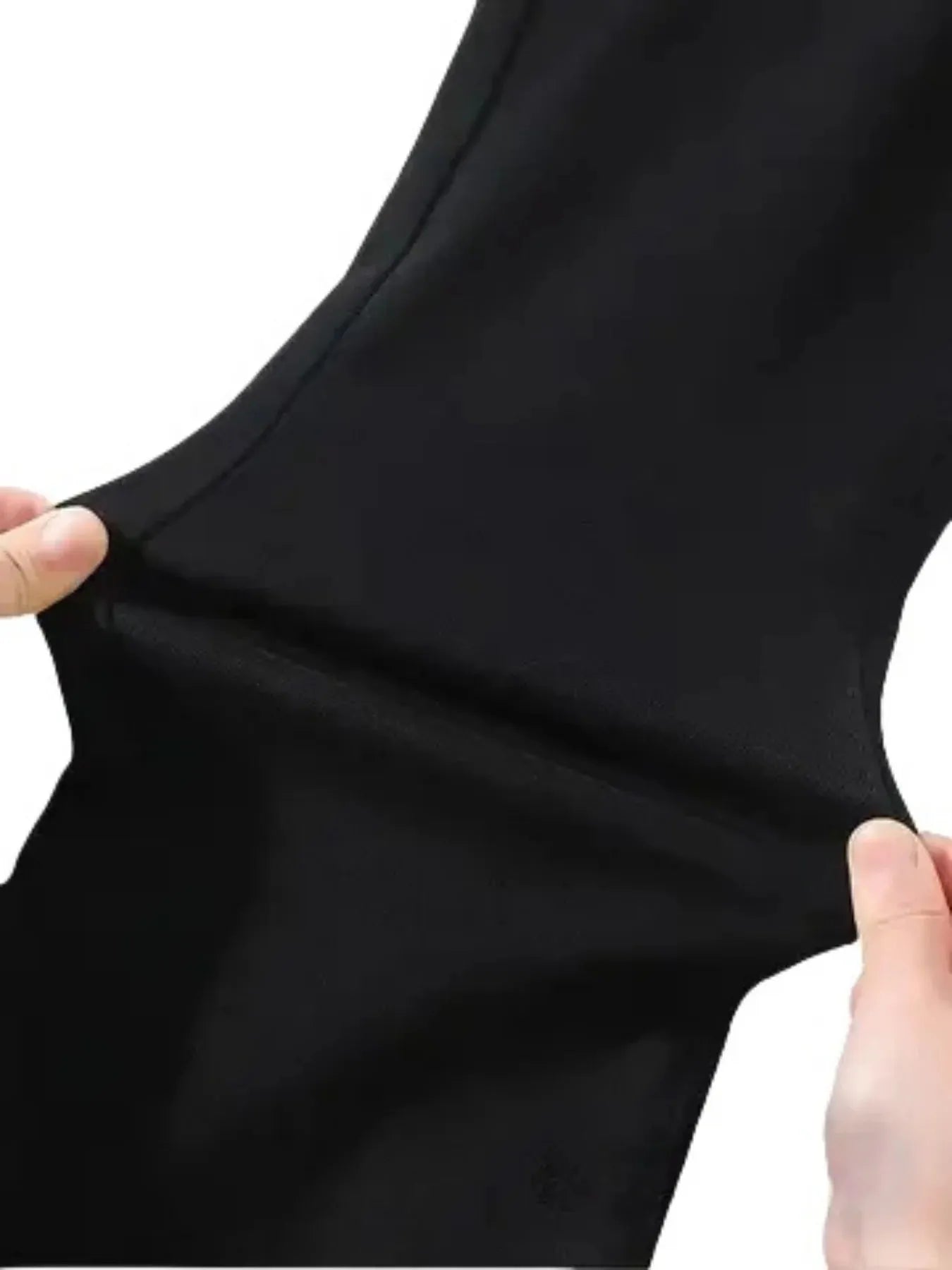 Men Slim Fit Jeans with Black Denim Five Pocket Design