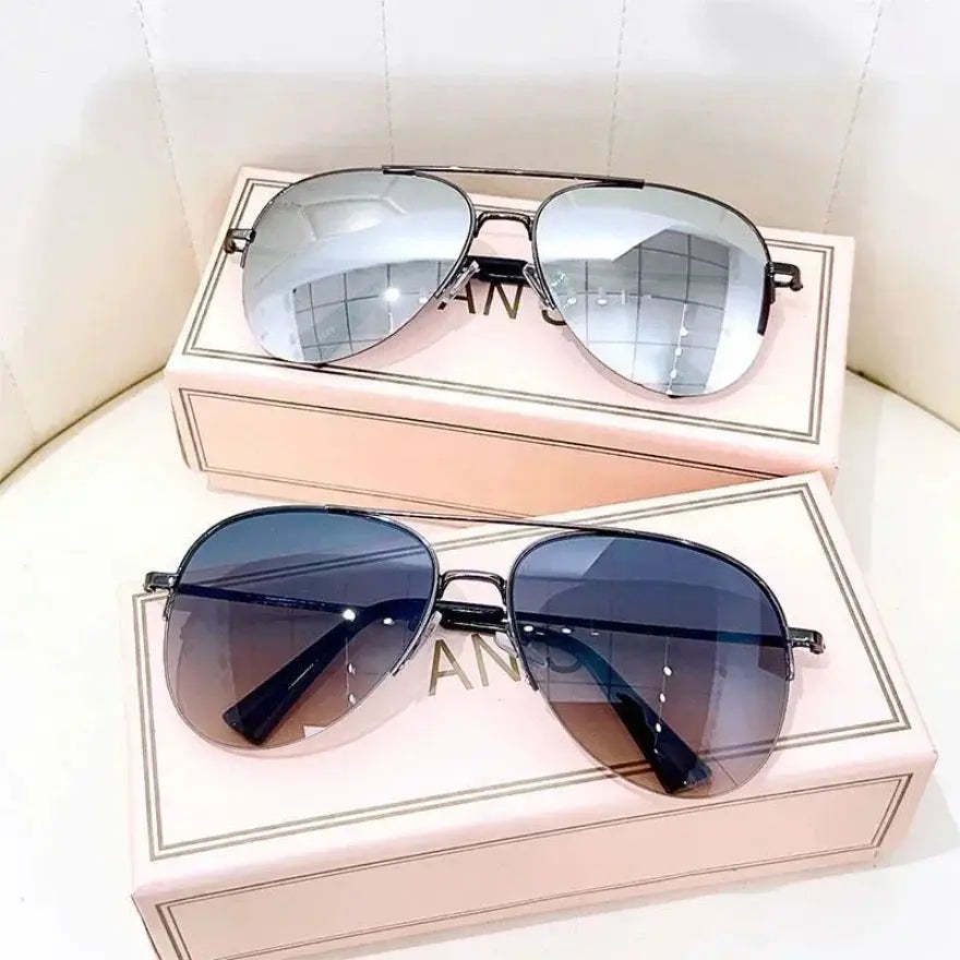 Reflective silver and blue polarized UV400 sunglasses for men & women. Windproof and anti-glare, great for cycling and driving.