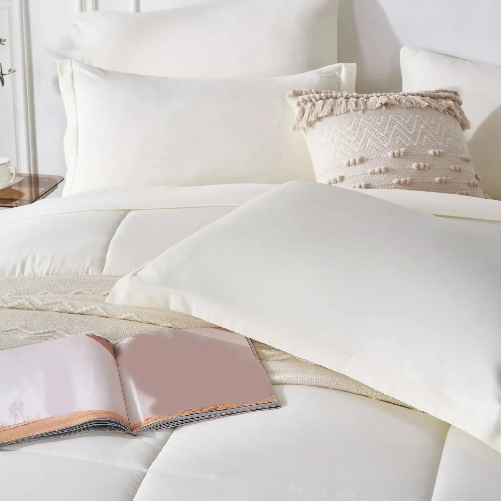 7-piece Queen bed-in-a-bag set with solid geometric comforter, sheets and pillowcases included