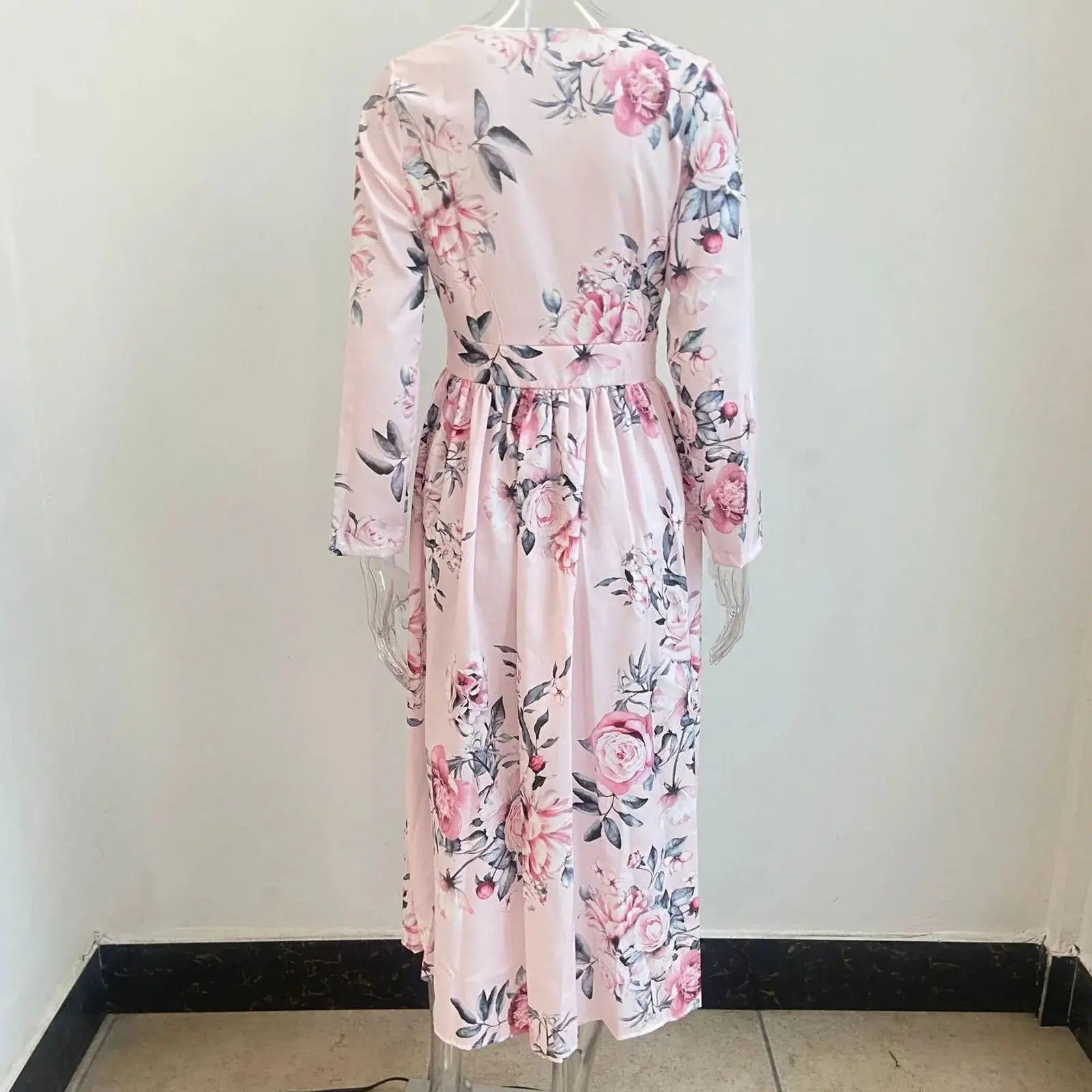 Women’s floral chiffon summer dress with V-neck and short sleeves, lightweight Korean style outfit