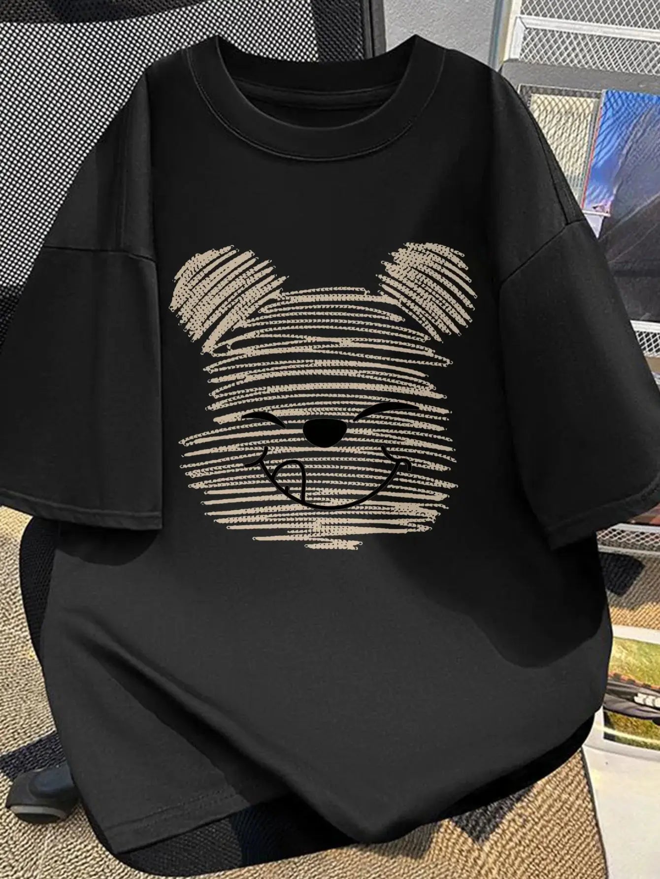 Men’s Bear Face Graphic T-Shirt – 100% Cotton Round Neck Tee with Cute Print for Casual Summer Style