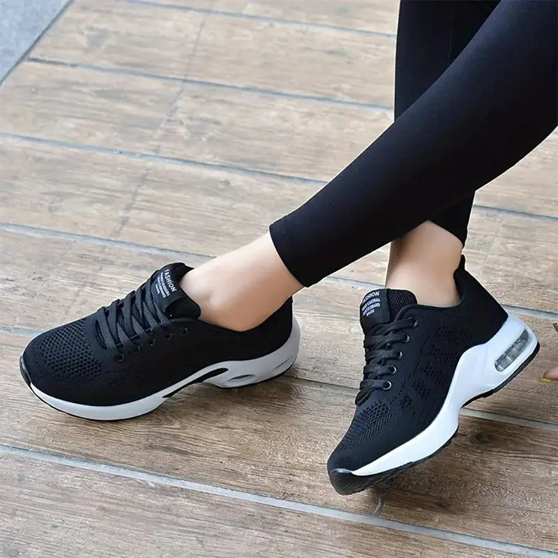 Women’s air cushion sneakers, breathable mesh sport shoes, non-slip for running, training, and outdoor walking