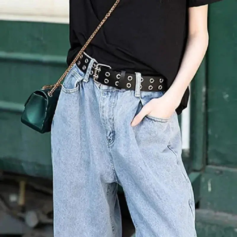 Luxury genuine leather belt with alloy chain for men and women, punk style with metal pin buckle, ideal for jeans