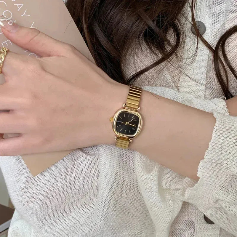 Women Luxury Quartz Watches with Stainless Steel Strap