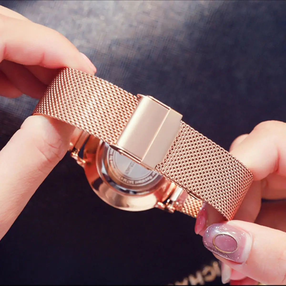 Women’s Minimalist Quartz Watch – 36mm Rose Gold Waterproof Design with Nordic Fashion Style