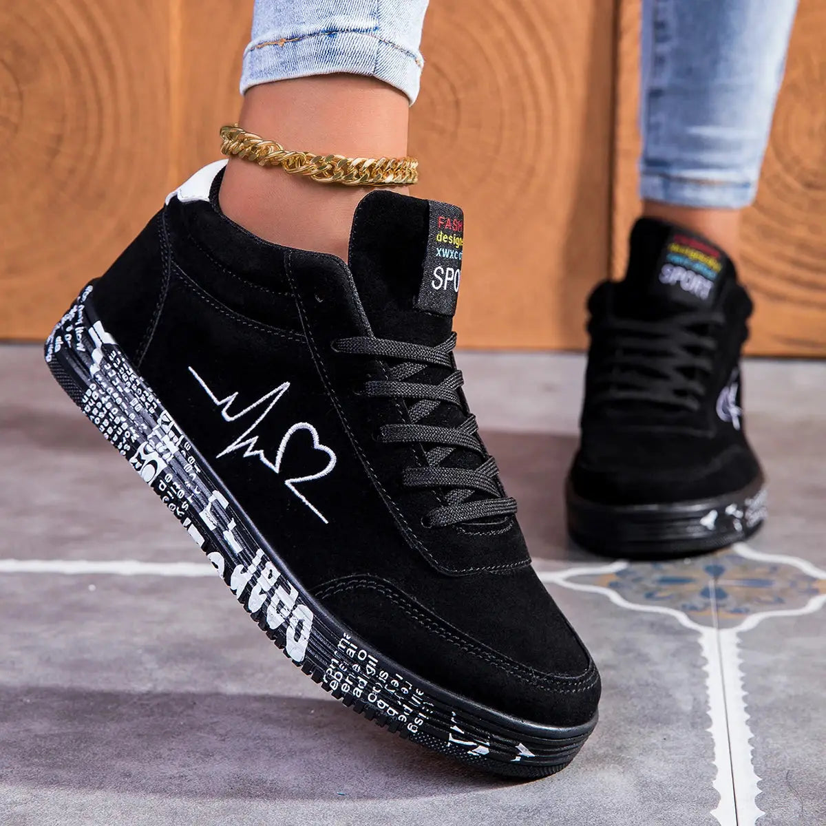 Women’s Heart Design Sneakers | Comfy Lace-Up Platform Shoes for Valentine’s Day & Daily Style