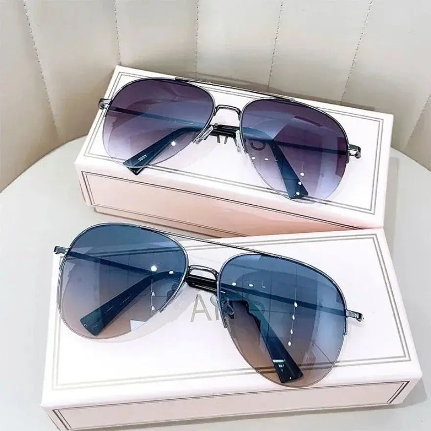 Unisex polarized UV400 sunglasses featuring stylish purple and blue gradient lenses. Perfect for outdoor sports like cycling and driving.