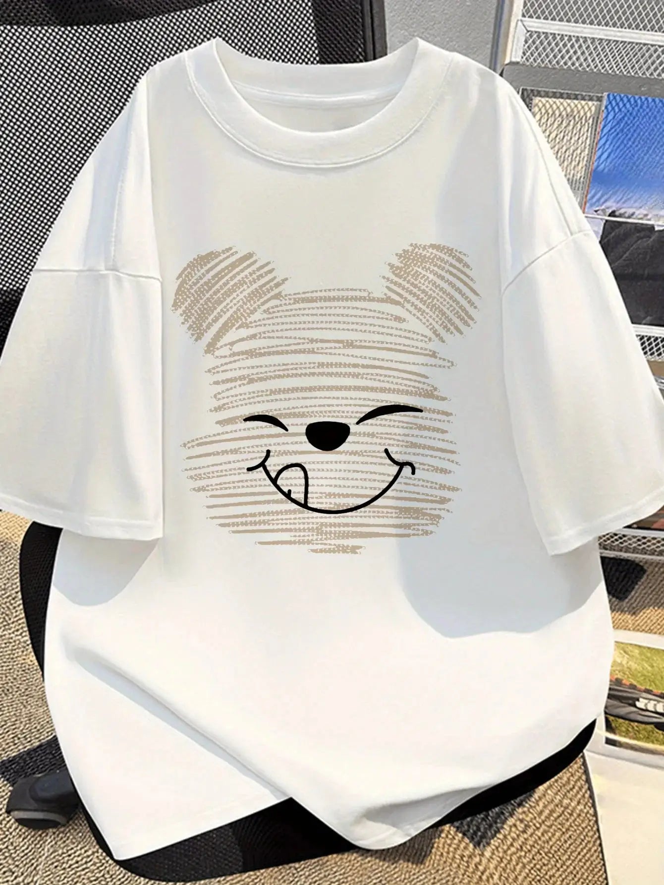Men’s Bear Face Graphic T-Shirt – 100% Cotton Round Neck Tee with Cute Print for Casual Summer Style