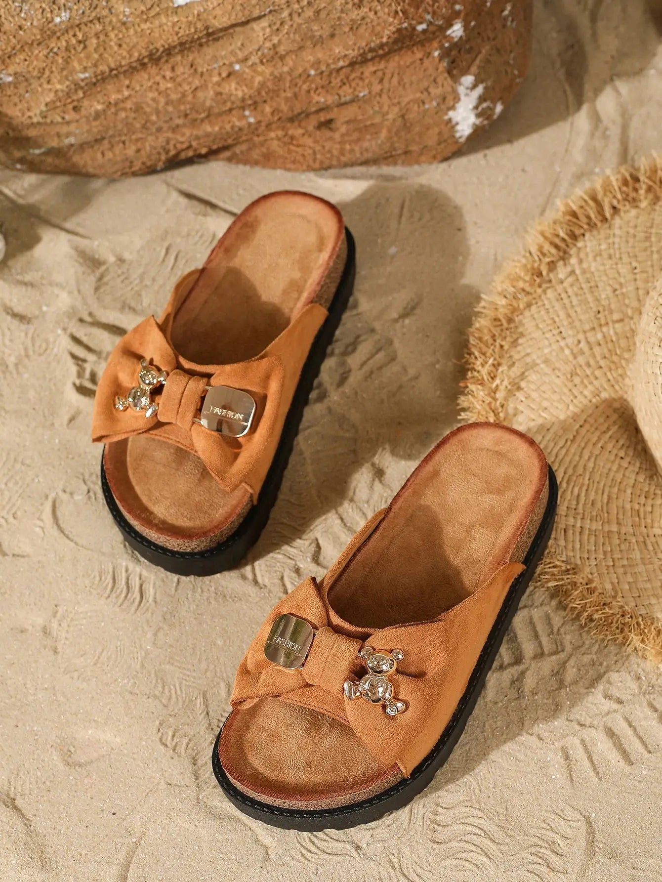 Women’s Gladiator Flat Sandals – Slip-On Summer Flip Flops with Strappy Ring Toe Design