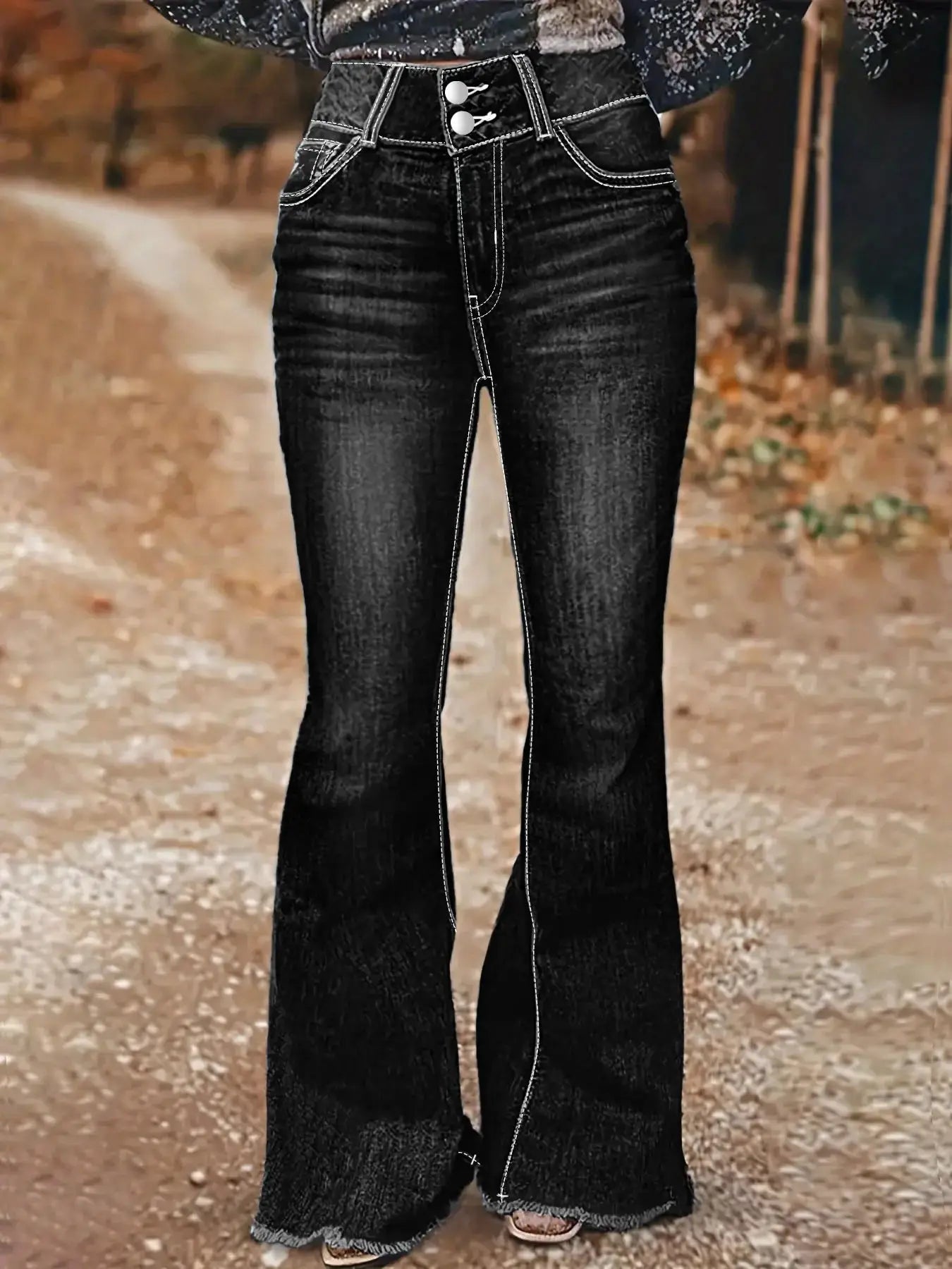 Women’s Retro High-Waisted Jeans – Black Embroidered Denim with Geometric Pattern & Frayed Hem – Four-Season Plus Size Fit