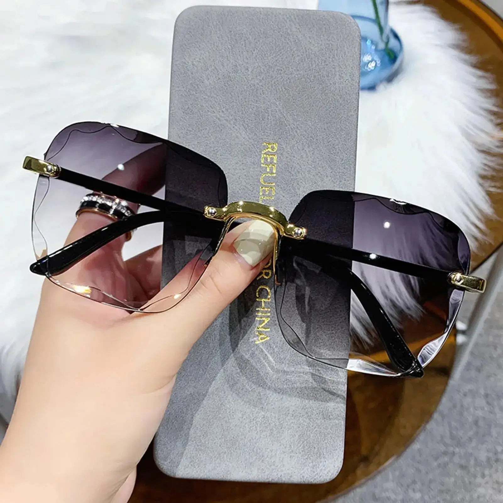UV Protection Sports Sunglasses – Lightweight & Comfortable for Cycling, Driving, and Outdoor Travel