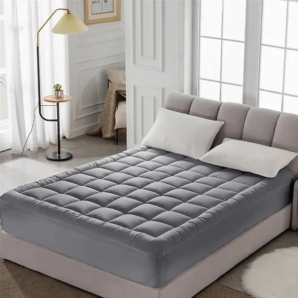 Twin Size Cotton Mattress Pad 450g Filled Lightweight Soft Sleeping Topper for Bed Comfort