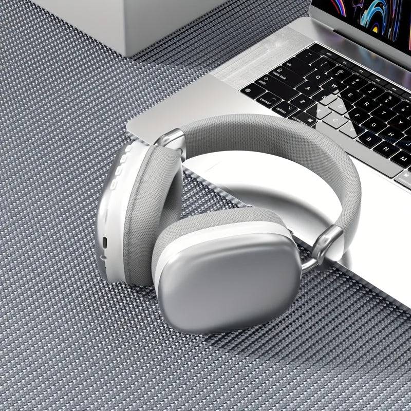 Wireless earbuds with built-in microphone, stereo sound, deep bass and lightweight design for daily use