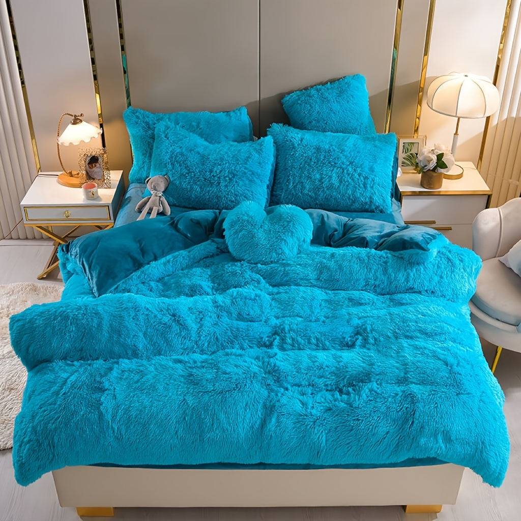 3/4-Piece Faux Down Comforter Set with Velvet Duvet Cover, Pillowcases and Heart Pillow, Ultra Soft All-Season Plush Bedding for Twin/Queen/King