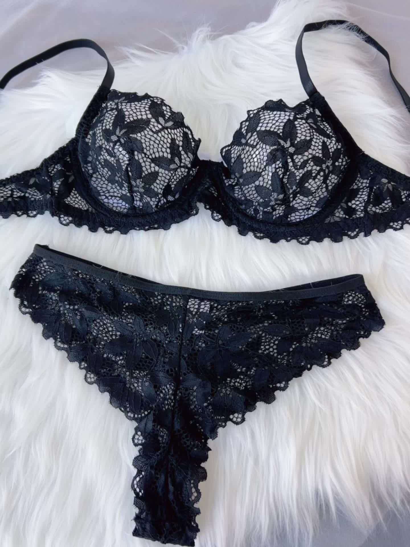 Women's Red Lace Lingerie Set – Delicate Floral Design with Scalloped Edges, Comfortable Matching Set