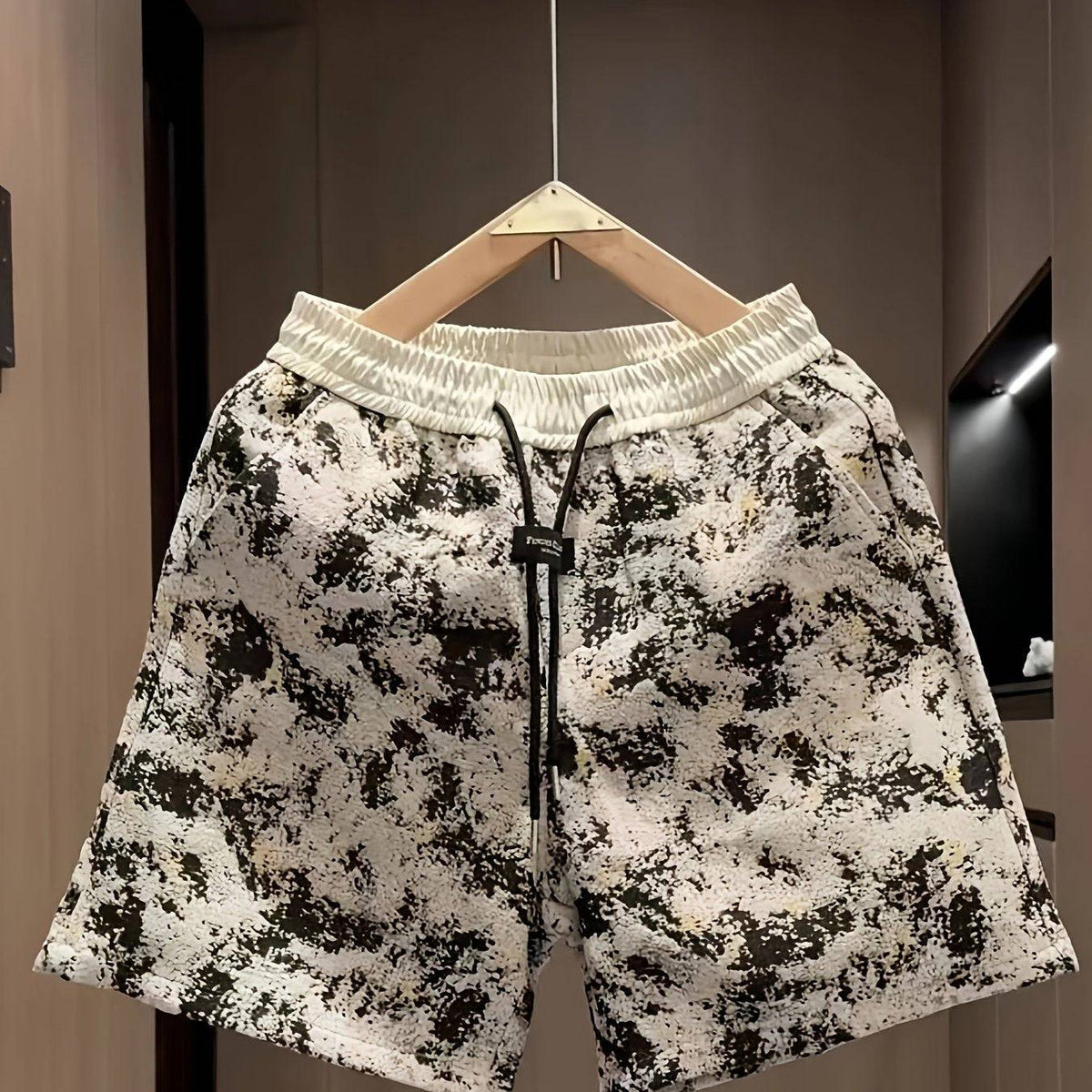 Summer Jacquard Shorts Black & White Color-Block Loose Fit Casual Sportswear for Couples