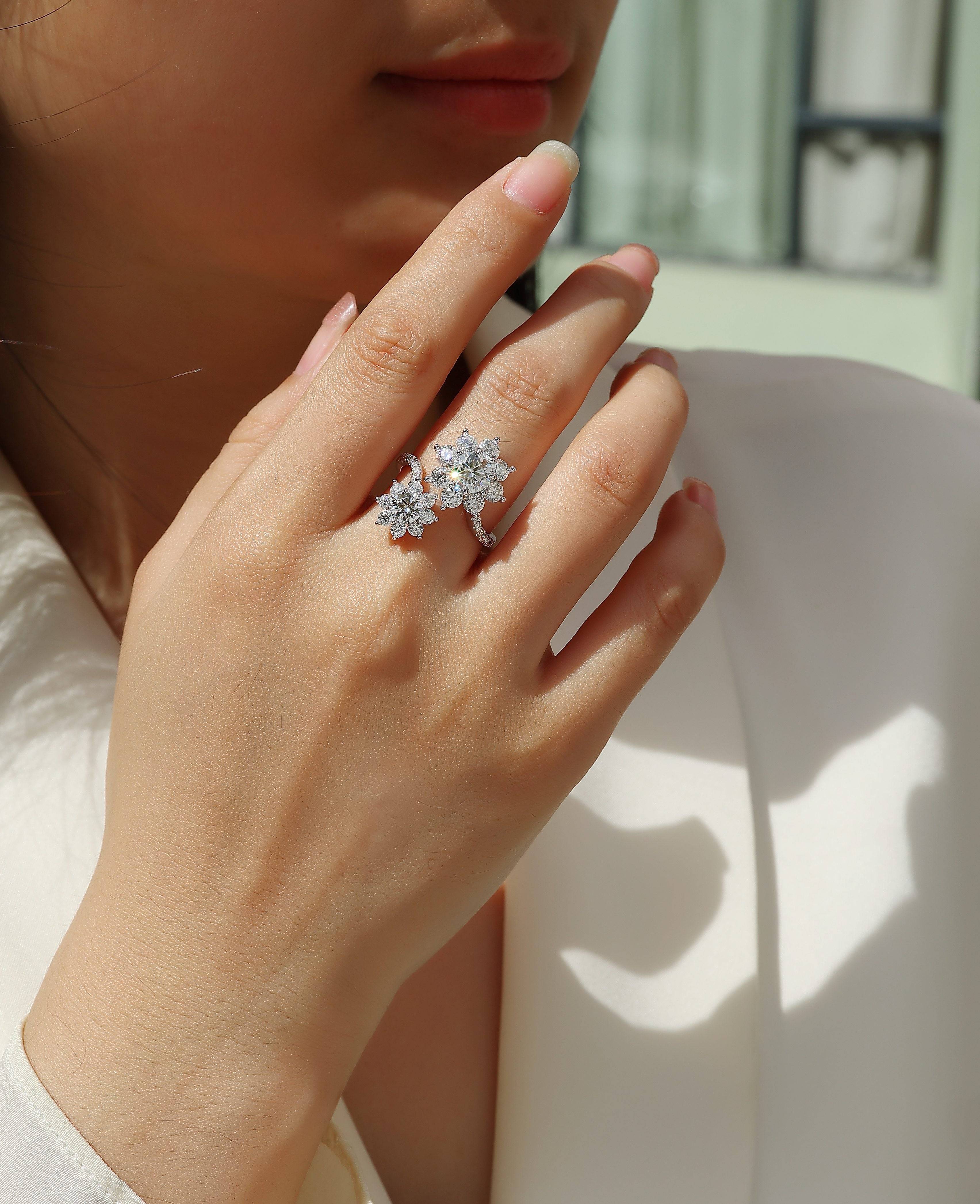 Ring Moissanite 1 Carat S925 Silver Platinum Bezel Design