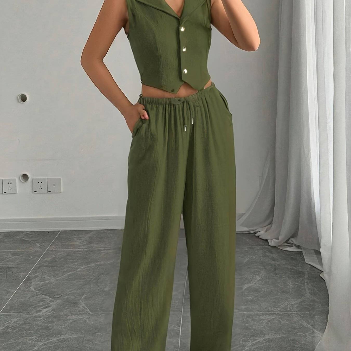 Women’s Two-Piece Set – Sleeveless Blazer Collar Top & Casual Pants for Work, Outings & Holidays