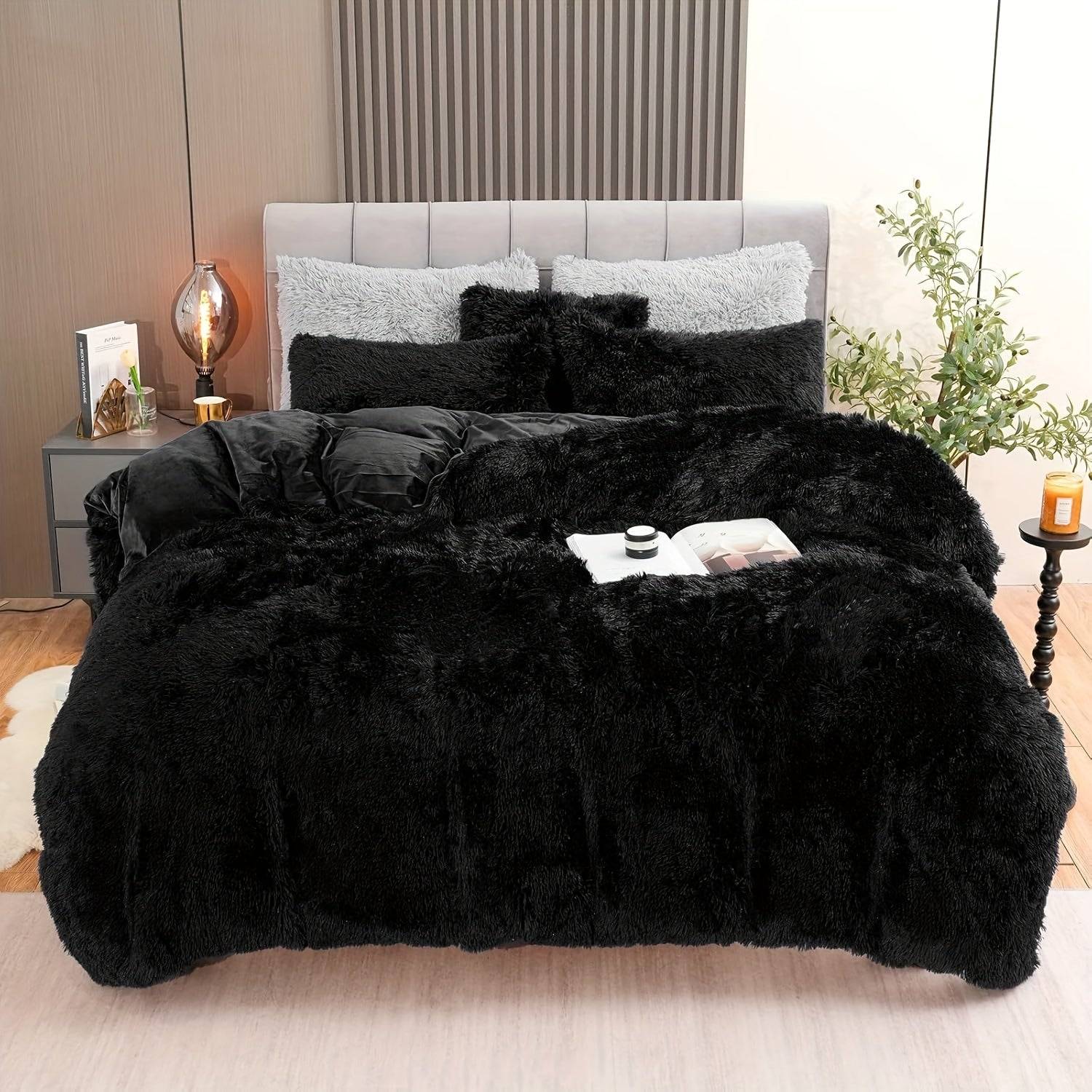 3/4-Piece Faux Down Comforter Set with Velvet Duvet Cover, Pillowcases and Heart Pillow, Ultra Soft All-Season Plush Bedding for Twin/Queen/King